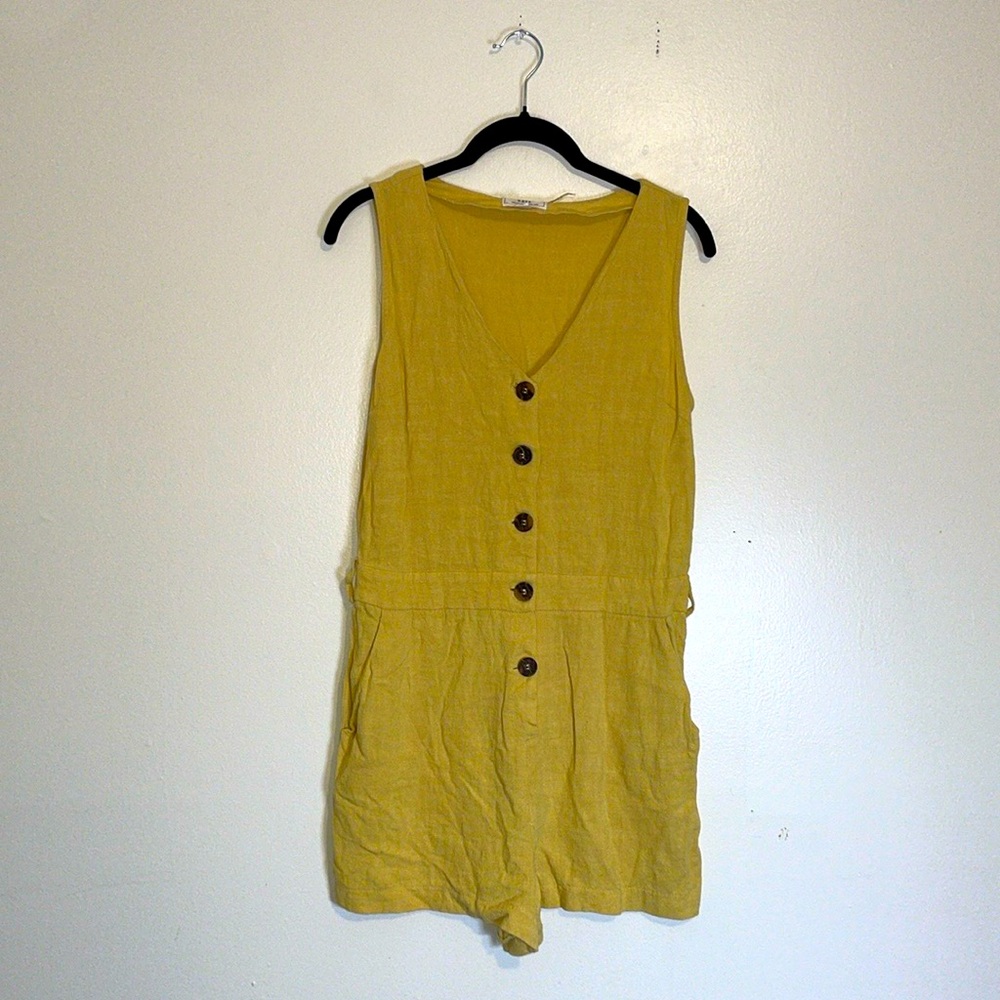 Have | Button Down V-Neck Yellow Sleeveless Romper